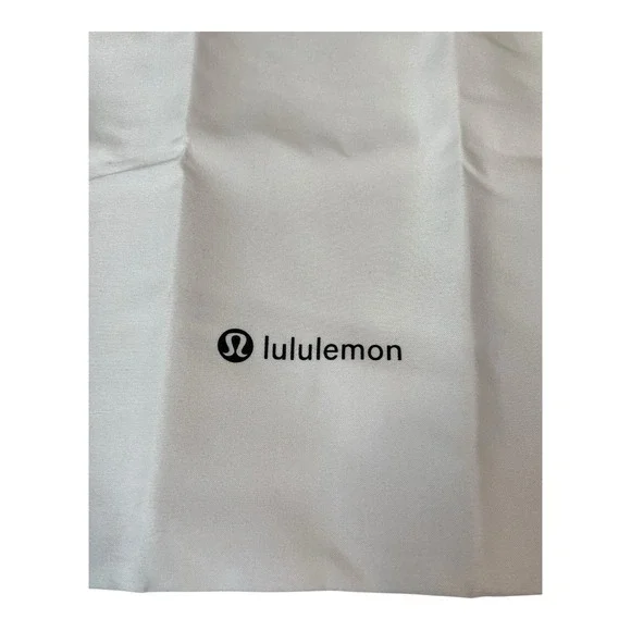 Lululemon Cactus Leather Crossbody Bag Black With Gold Hardware & Dust Bag - Picture 16 of 16